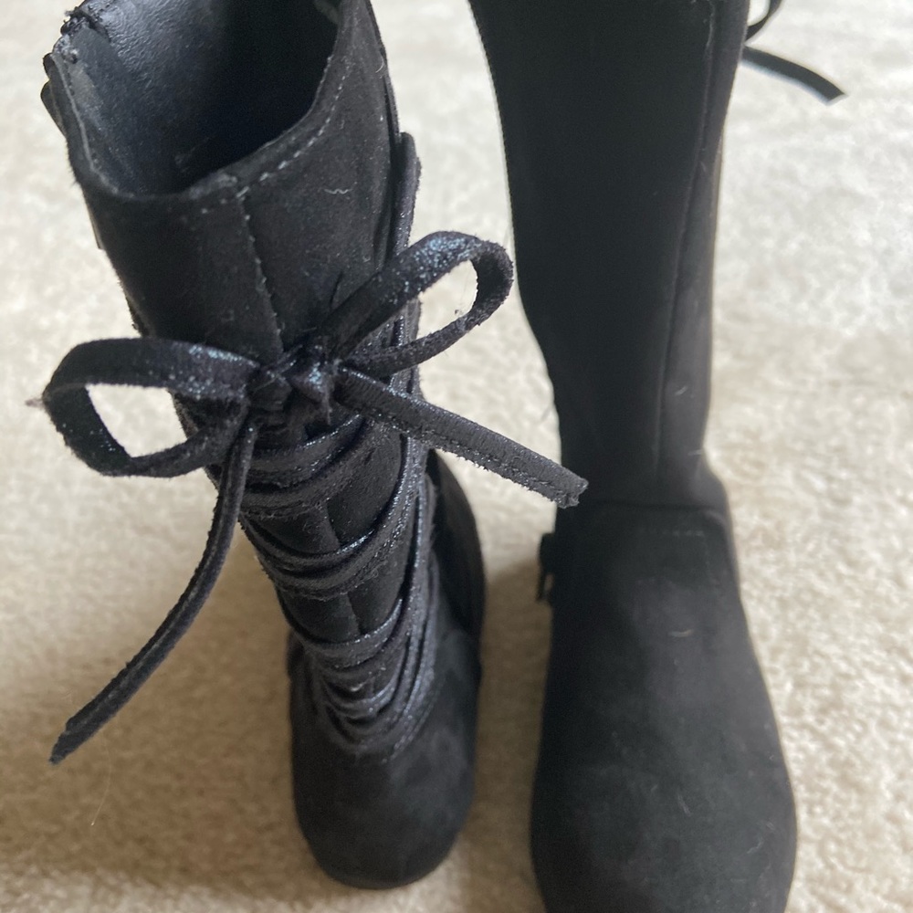 Black suede girls boots